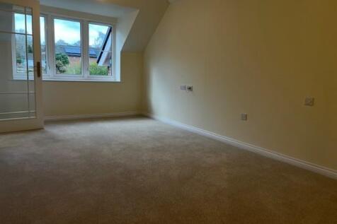 Living Room 1.jpg