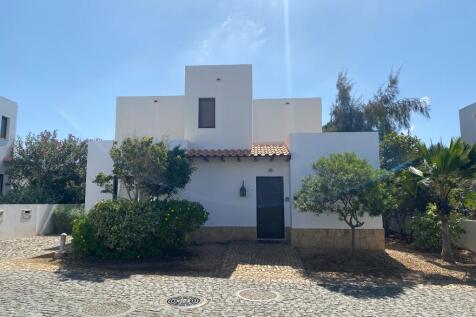 BB Villa Front