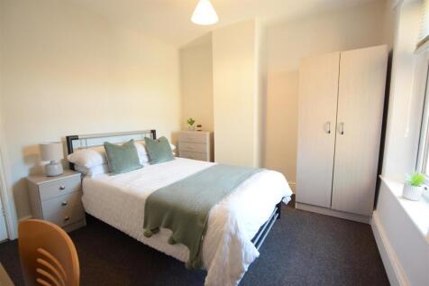 27/28 - St. Faiths Street - Student House photo 3