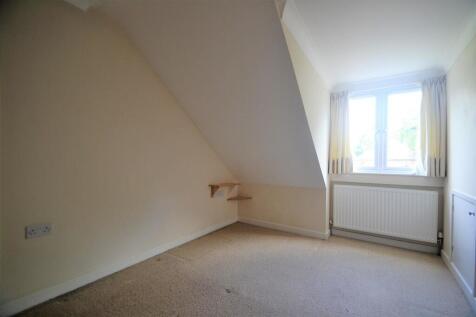 Ferndown, Dorset photo 4