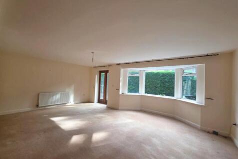 living room i.jpeg