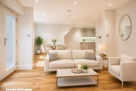 Living/Dining area