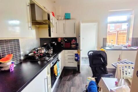 Elizabeth Street, Atherton, Wigan photo 5