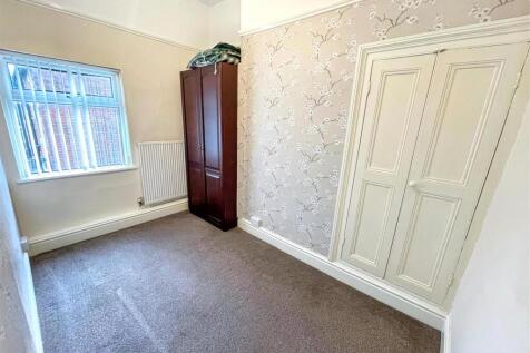 Click to visit Rightmove listing