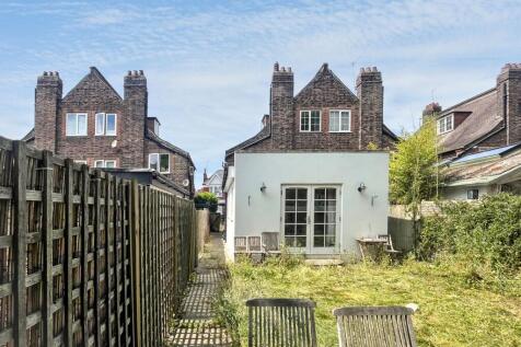 79 Valley Road, Streatham, London SW16 2XL