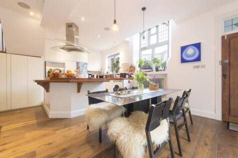 Parkhill Road, Belsize Park, NW3 photo 3