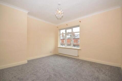 Cross Flatts Place, Leeds, West Yorkshire photo 4