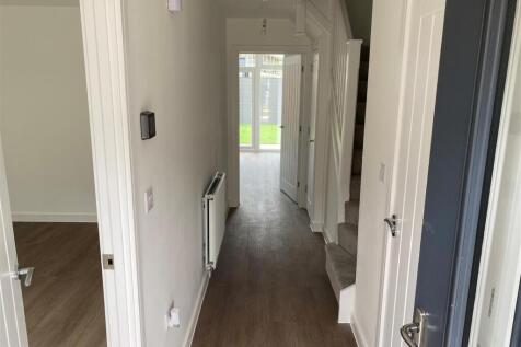 Hallway.jpg