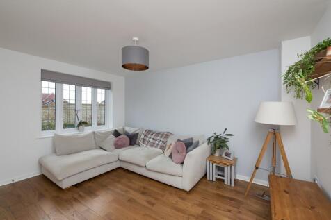3 Bay Gardens-7.jpg