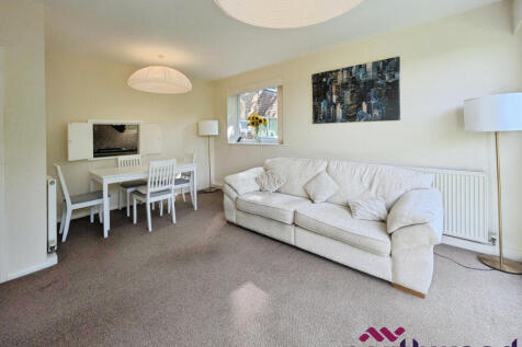 Lacey Court, Wilmslow, SK9 photo 3