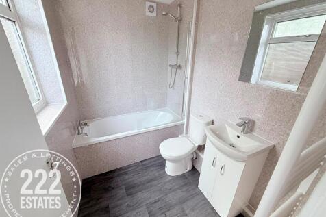 bathroom.jpeg