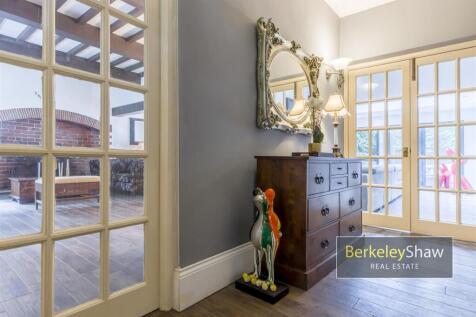 Sycamore Avenue Crosby L23