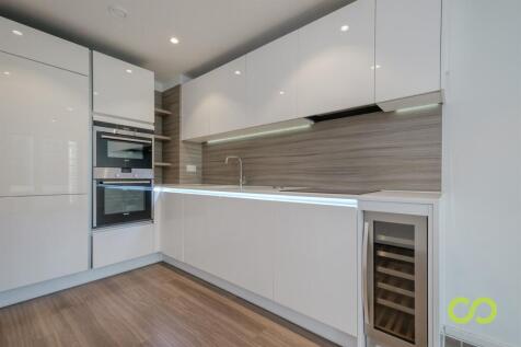 Kitchen (Main)