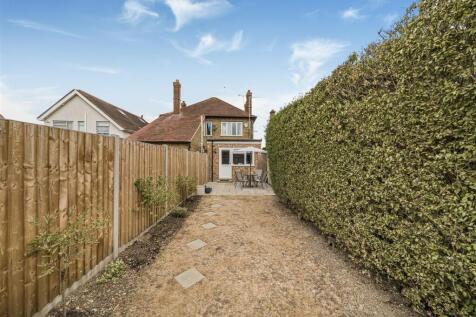31A Eton Wick Rd, Eton Wick, Windsor SL4 6LU10.jpg