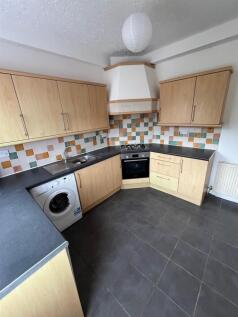 kitchen 1.jpg