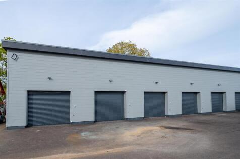 Industrial unit Yacht Haven 25 7.jpg