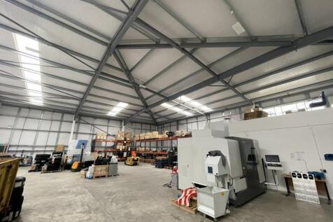 Warehouse to rent Image 4