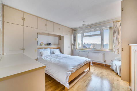 1377164-2-6911ebf...