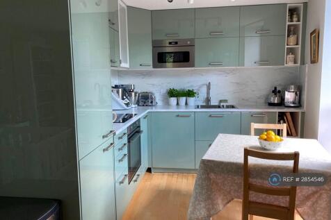 Washer/Dryer, Fridge Freezer, Oven Hob &amp; Microwave