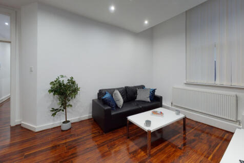 3-bed house on Lawrence Road, Liverpool, £1,300/mo