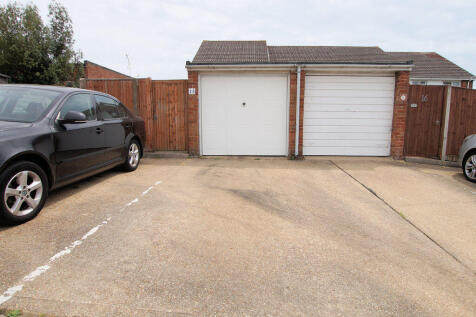 Garage &amp; Parking