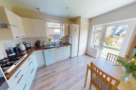 Dudley Avenue, Hordle, Lymington, Hampshire. SO41 0HY photo 4
