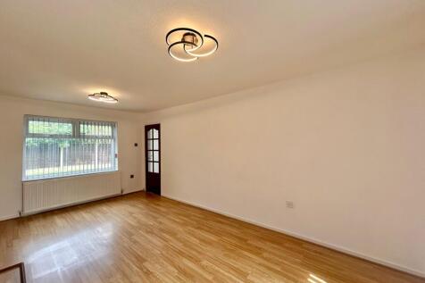 Arden Close, Heald Green, Cheadle, Cheshire, SK8 photo 3