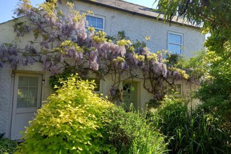 2 Bed Detached