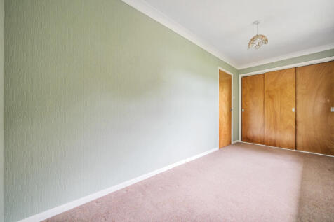 1300549-22-683717...