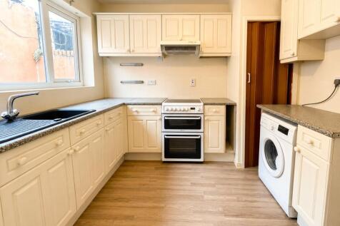 Church Terrace, Blaydon, Tyne and Wear, NE21 photo 3