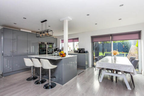 Kitchen/Dining/Fa...