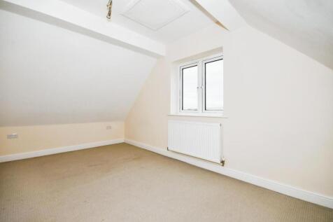 NEW BEDROOM 2 03.jpg