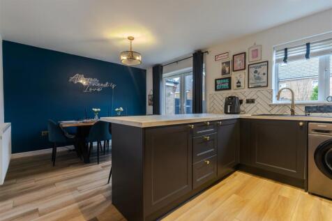 Kitchen diner