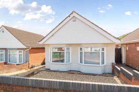 Southampton, SO18 - property photo