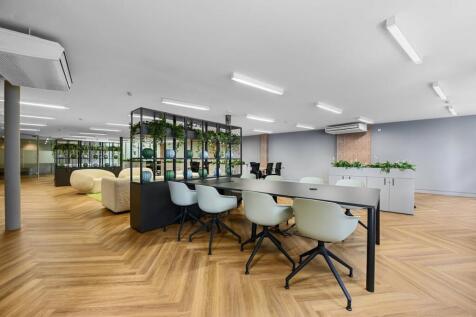 OLBC141CurtainRoad24  Copymin.JPG