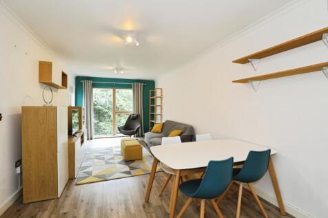 Kitchen/Living Room