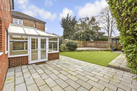 Patio / Decking
