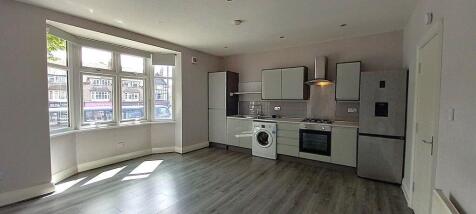 Flat 2, 4 Grange Road, Kings Heath B14 7RJ photo 5