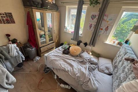 Lynton Road photo 4