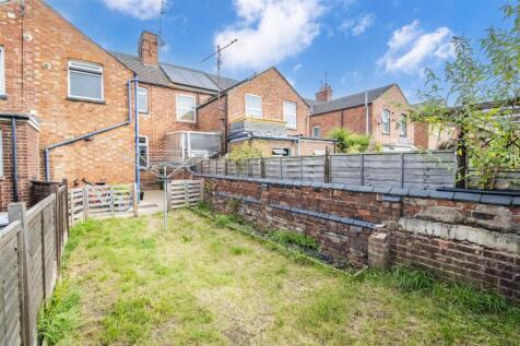 Wood Street, Kettering photo 3
