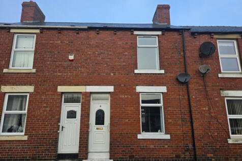 2 bed terraced house to rent Mulberry Terrace, St
