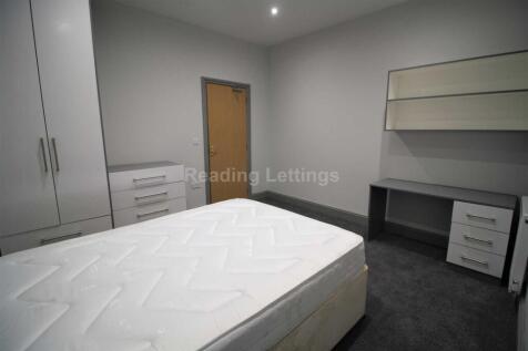 Erleigh Road, Reading photo 3