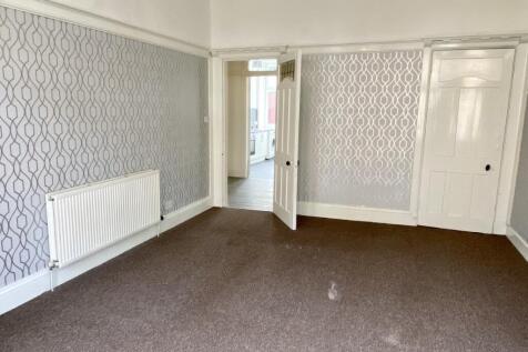 Alexandra Parade, Glasgow, G31 photo 3