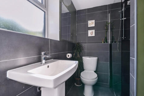 1329829-15-6887a8...