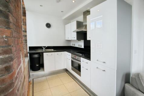 Salts Mill Road, Shipley, BD17 photo 5