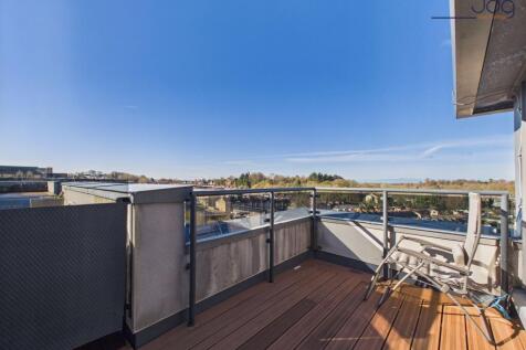 Private Roof Terrace