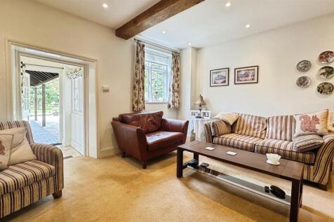 8f4d8df5--4F3B-AC92-8E0008D30C64-66306-00001571FC1