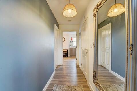 hallwayshot1