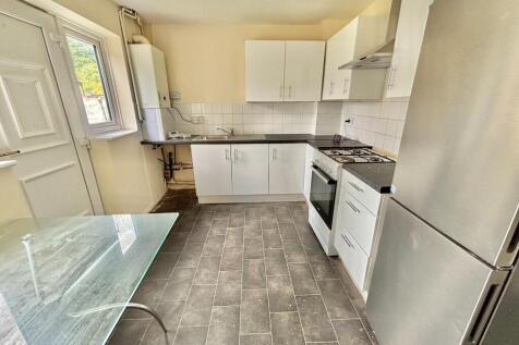 Abercarn Close, Manchester, M8 photo 4