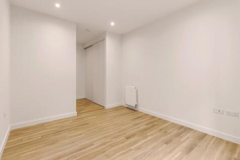 Explore this bright and minimalist living space, designed for modern elegance and comfort.